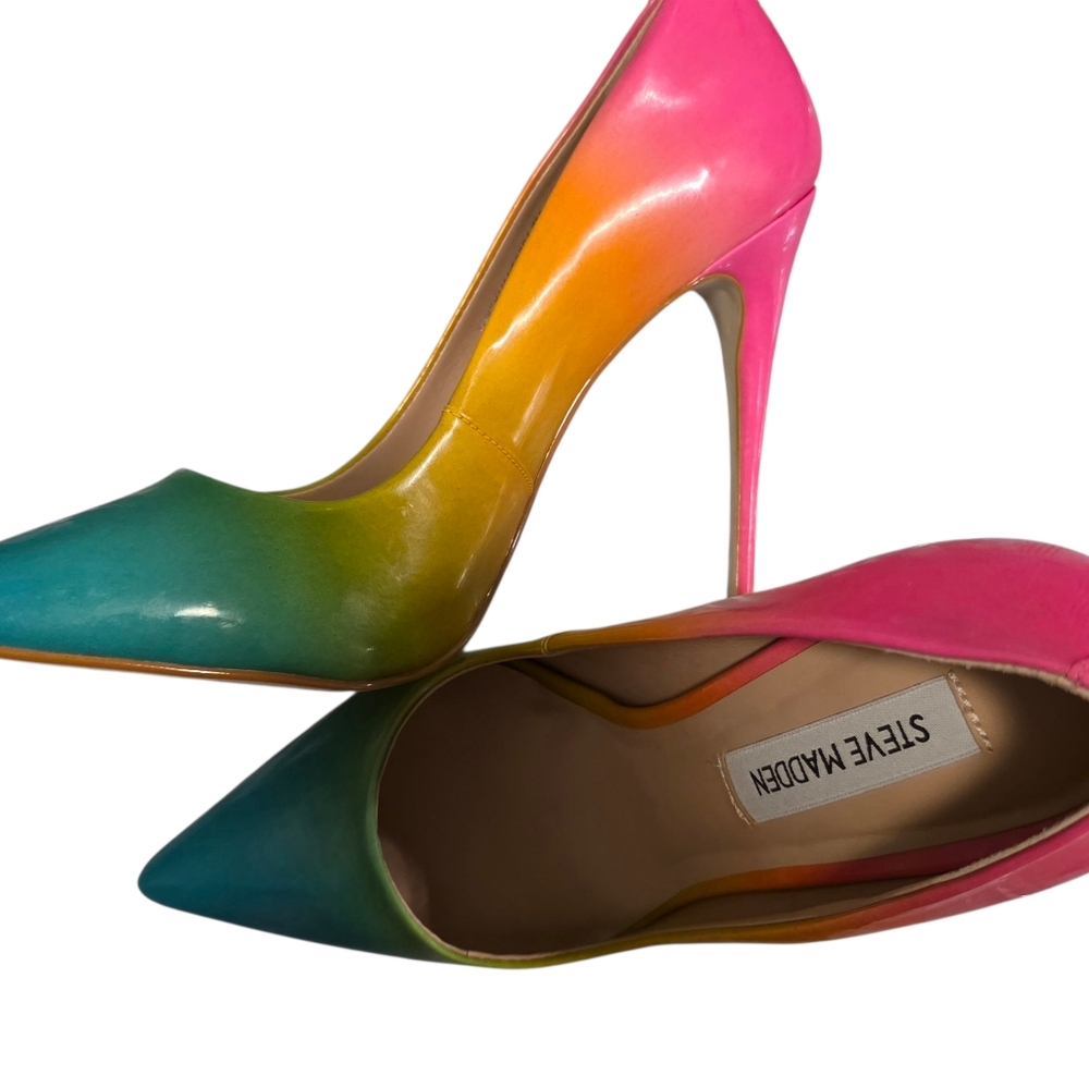Steve Madden Zaney Rainbow Pumps size 7